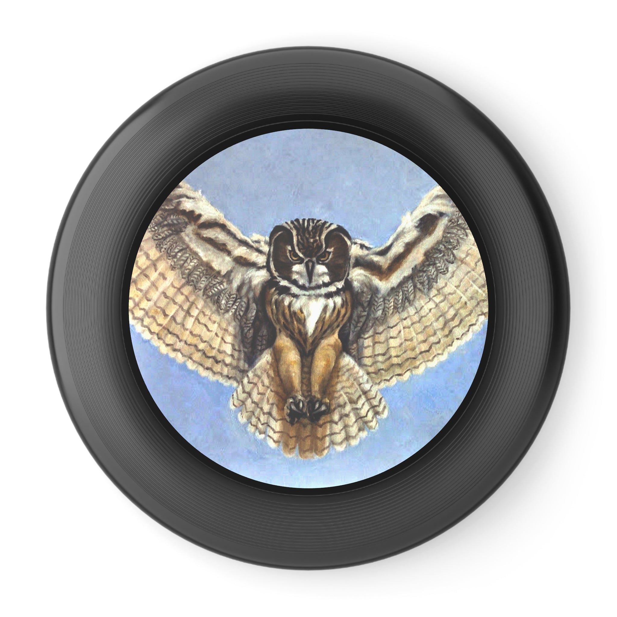 Frisbee - Awesome Flying Predator Owl Design by Studio Blitz